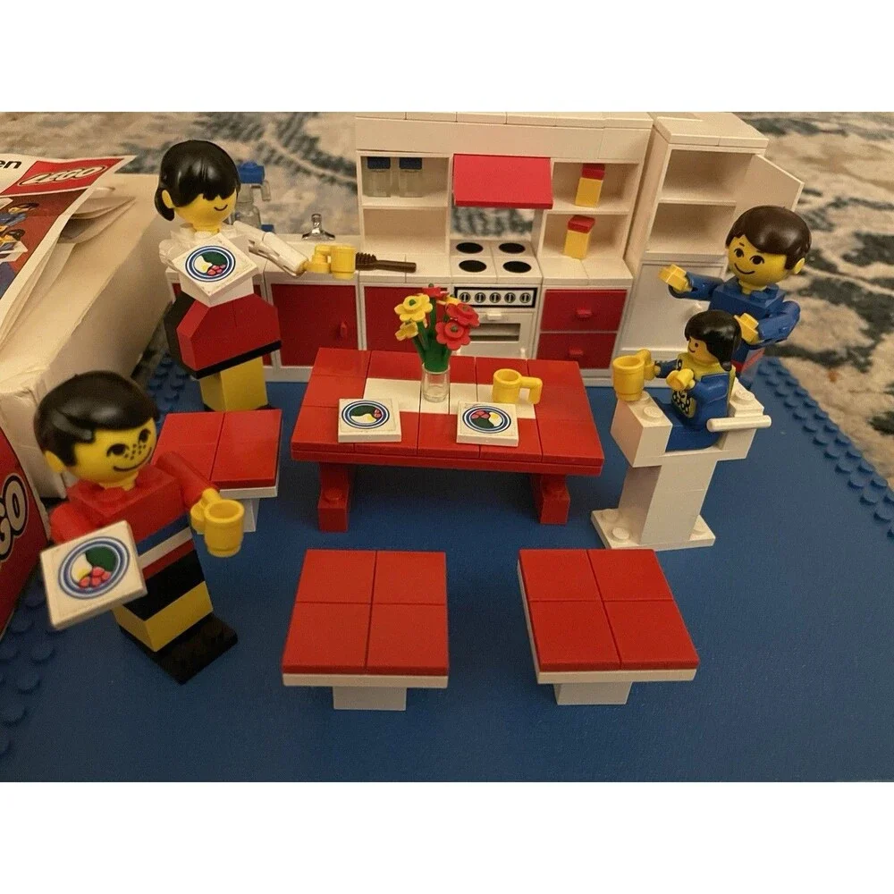Lego vintage homemaker